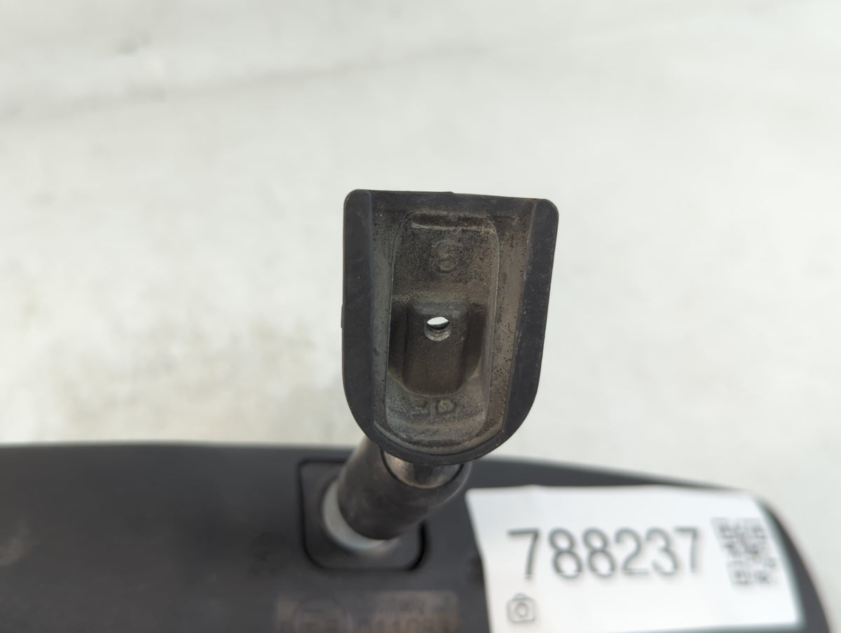 2003-2009 Chevrolet Express 2500 Interior Rear View Mirror Replacement OEM P/N:E8011083 Fits OEM Used Auto Parts - Oemusedau