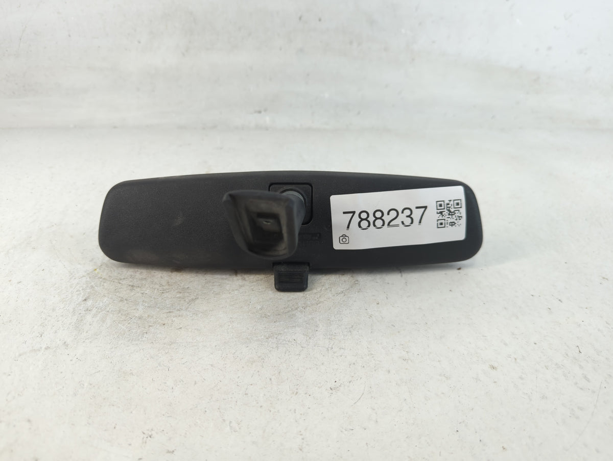 2003-2009 Chevrolet Express 2500 Interior Rear View Mirror Replacement OEM P/N:E8011083 Fits OEM Used Auto Parts - Oemusedau
