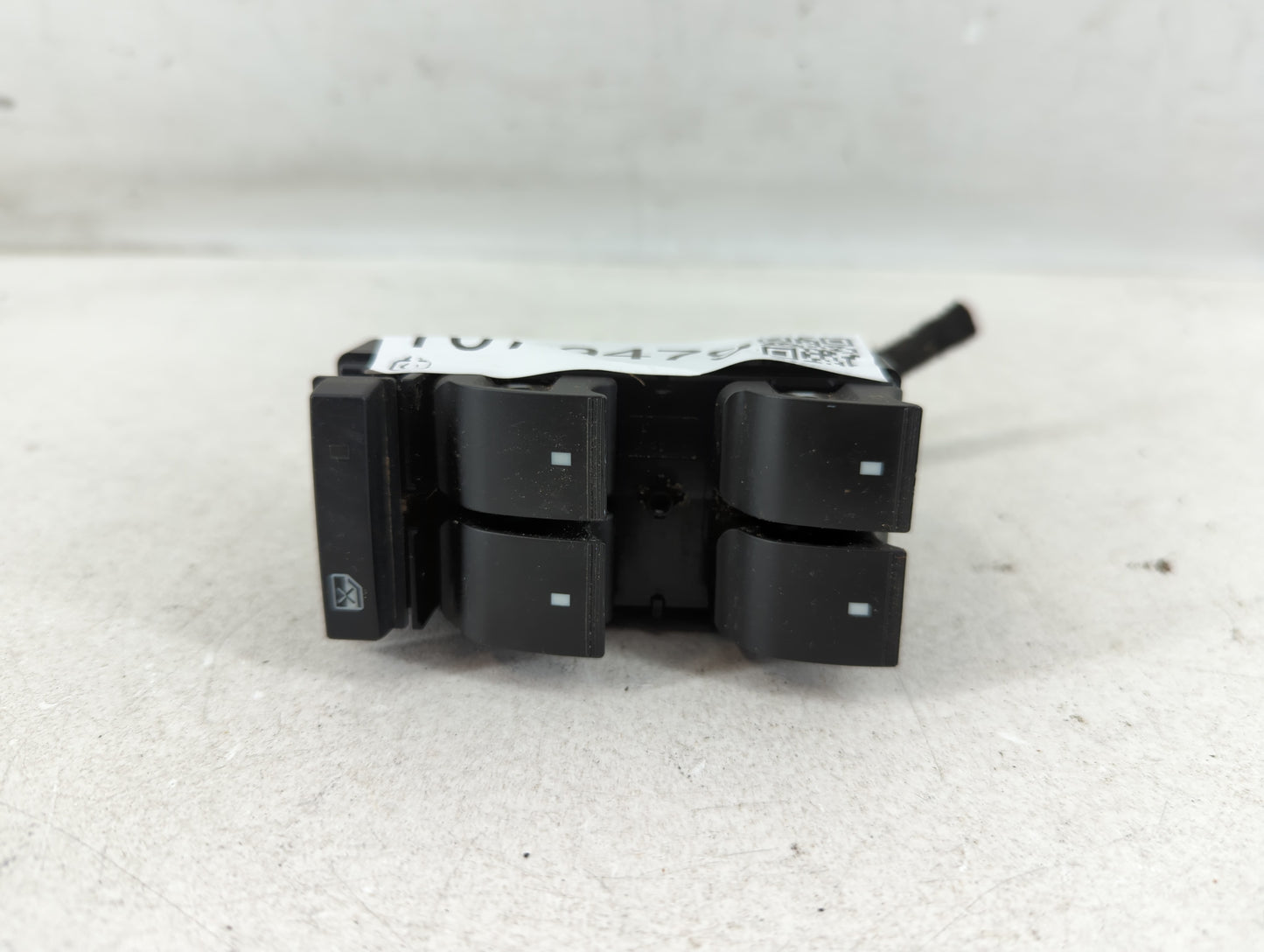 2009-2011 Chevrolet Hhr Master Power Window Switch Replacement Driver Side Left P/N:25951963 Fits OEM Used Auto Parts - Oemu