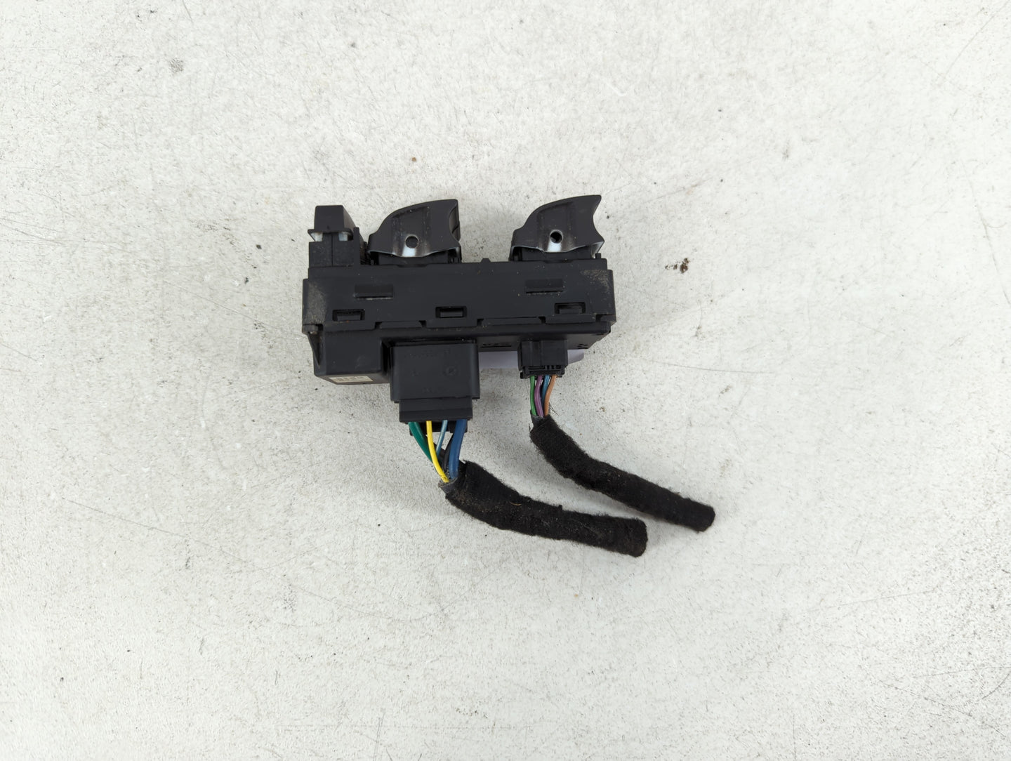 2009-2011 Chevrolet Hhr Master Power Window Switch Replacement Driver Side Left P/N:25951963 Fits OEM Used Auto Parts - Oemu