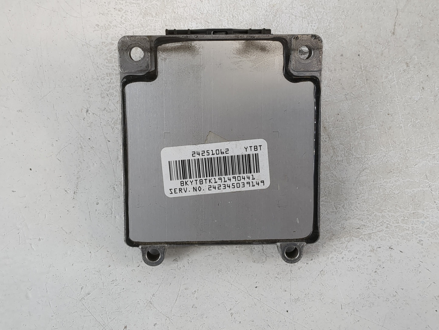 2009-2011 Chevrolet Hhr Fusebox Fuse Box Panel Relay Module P/N:24251062 Fits Fits 2009 2010 2011 OEM Used Auto Parts - Oemu
