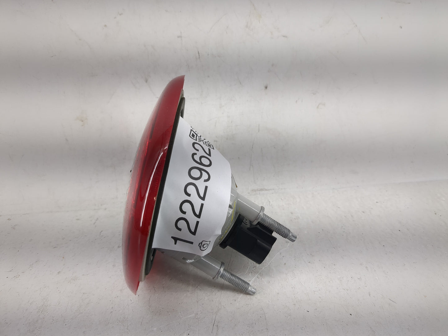 2006-2011 Chevrolet Hhr Tail Light Assembly Driver Left OEM P/N:16532493 Fits Fits 2006 2007 2008 2009 2010 2011 OEM Used Au