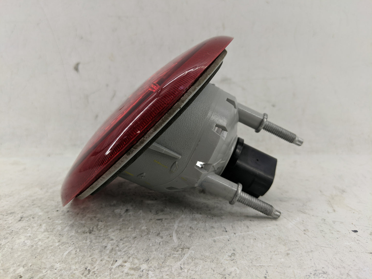 2006-2011 Chevrolet Hhr Tail Light Assembly Driver Left OEM P/N:20778528 Fits Fits 2006 2007 2008 2009 2010 2011 OEM Used Au