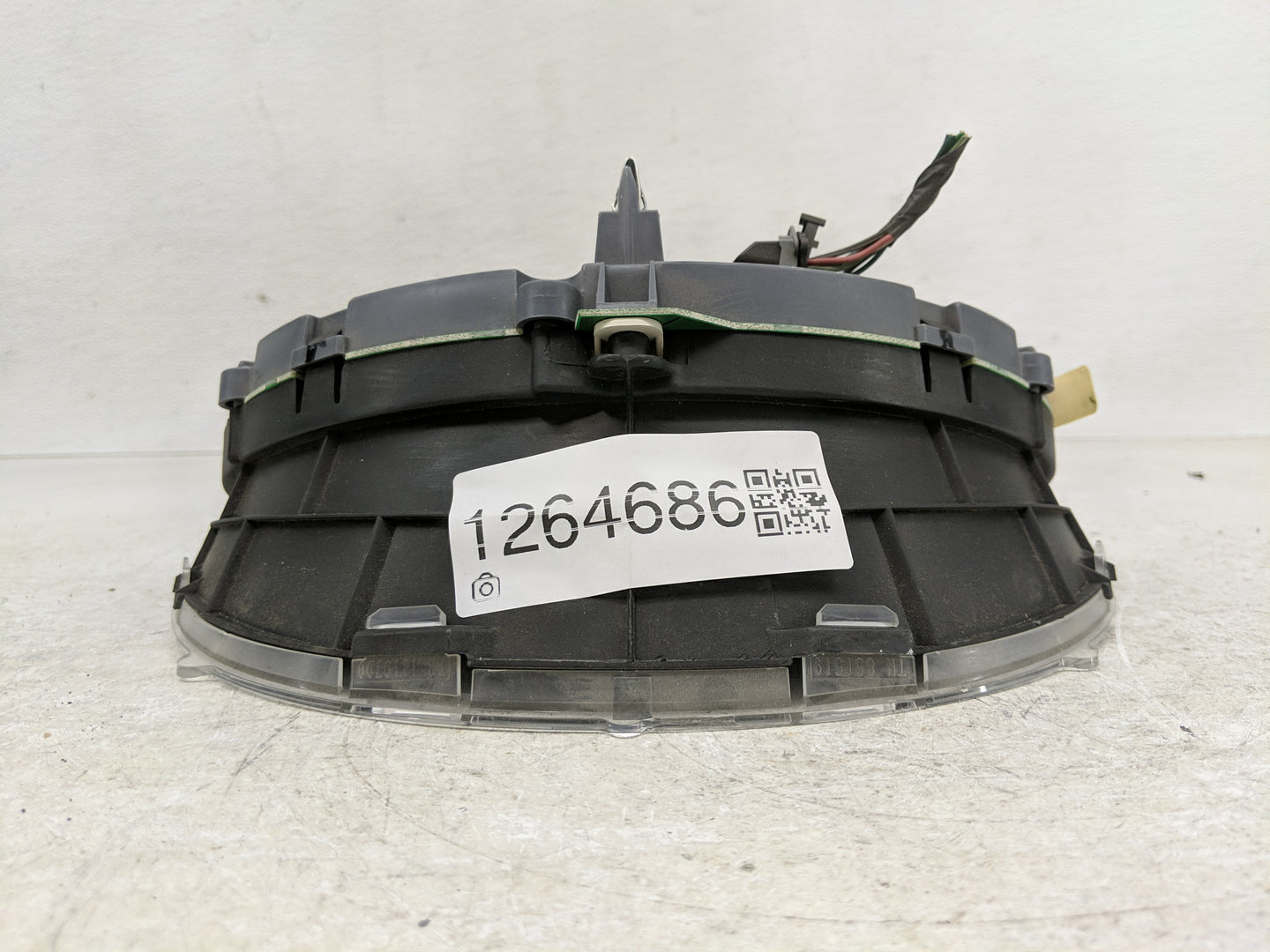 2009-2011 Chevrolet Hhr Instrument Cluster Speedometer Gauges Fits Fits 2009 2011 OEM Used Auto Parts - Oemusedautoparts1.co