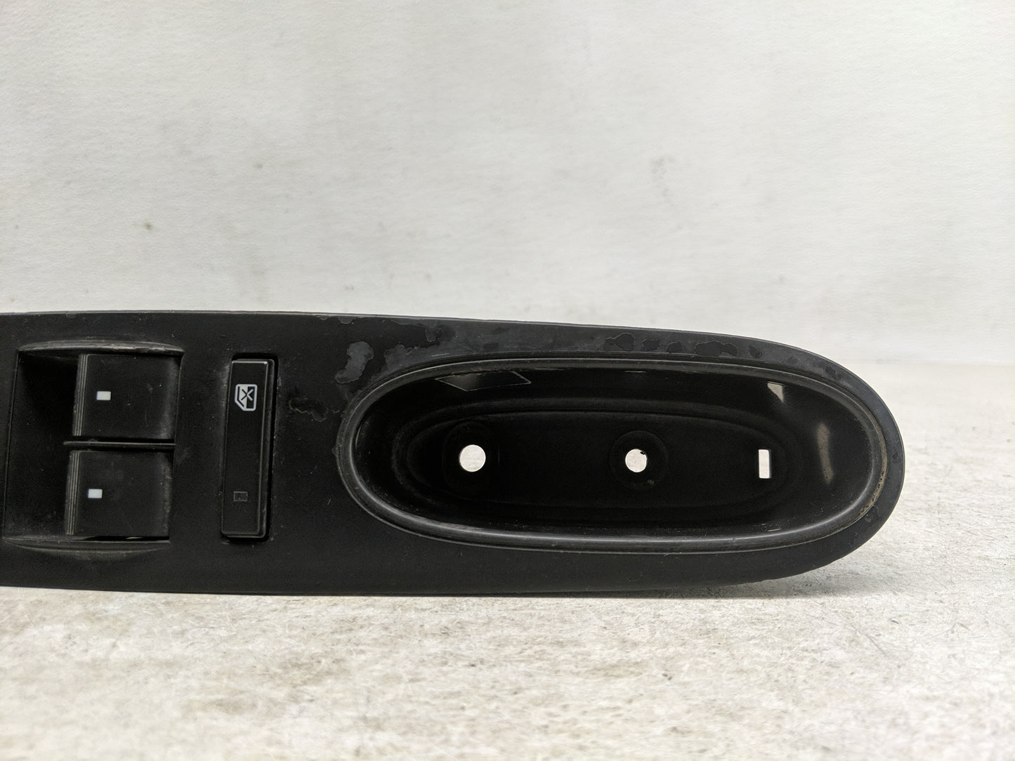 2009-2011 Chevrolet Hhr Master Power Window Switch Replacement Driver Side Left Fits OEM Used Auto Parts - Oemusedautoparts1