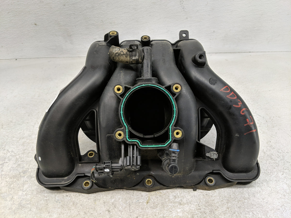 2008-2011 Chevrolet Hhr Air Intake Manifold P/N:768989876 Fits Fits 2007 2008 2009 2010 2011 2012 OEM Used Auto Parts - Oemu