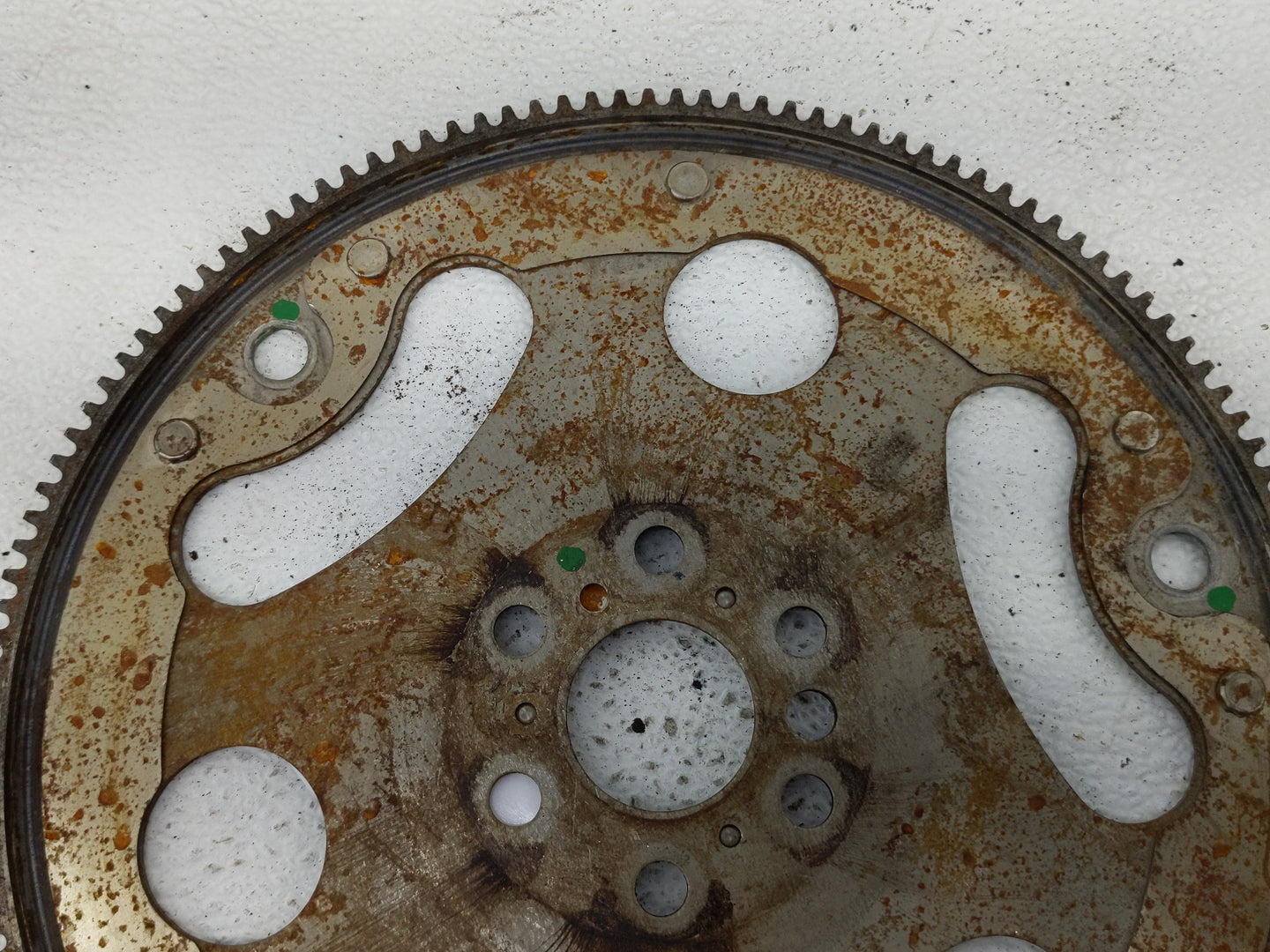 2006-2011 Chevrolet Hhr Transmission Flywheel Flexplate Fits OEM Used Auto Parts - Oemusedautoparts1.com
