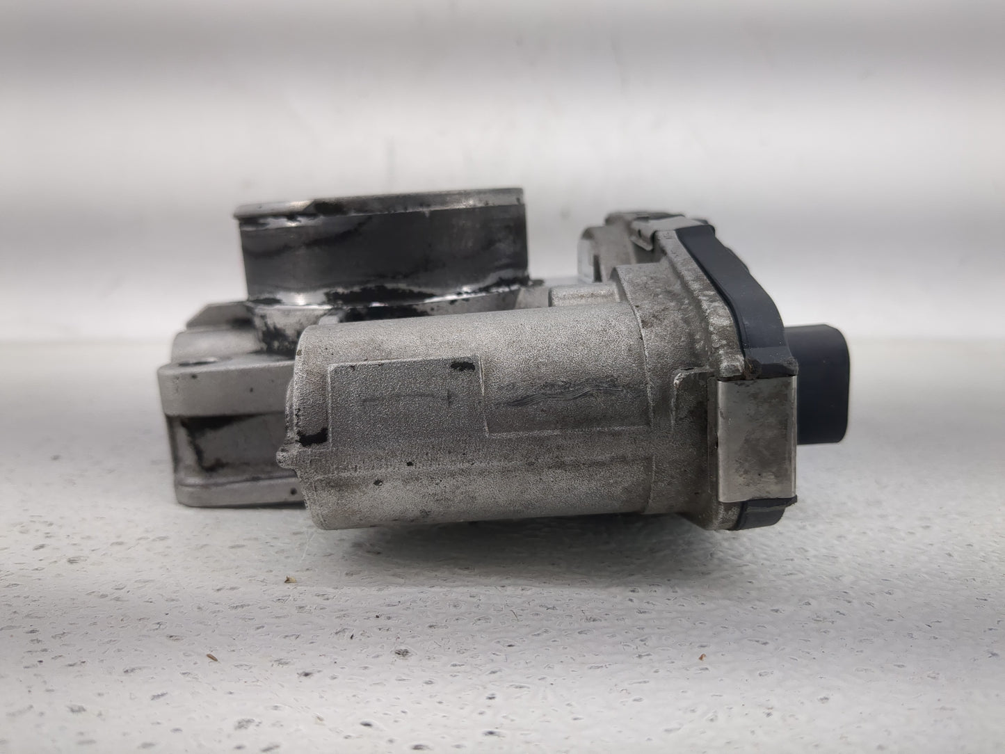 2007-2011 Chevrolet Hhr Throttle Body Fits Fits 2007 2008 2009 2010 2011 OEM Used Auto Parts - Oemusedautoparts1.com