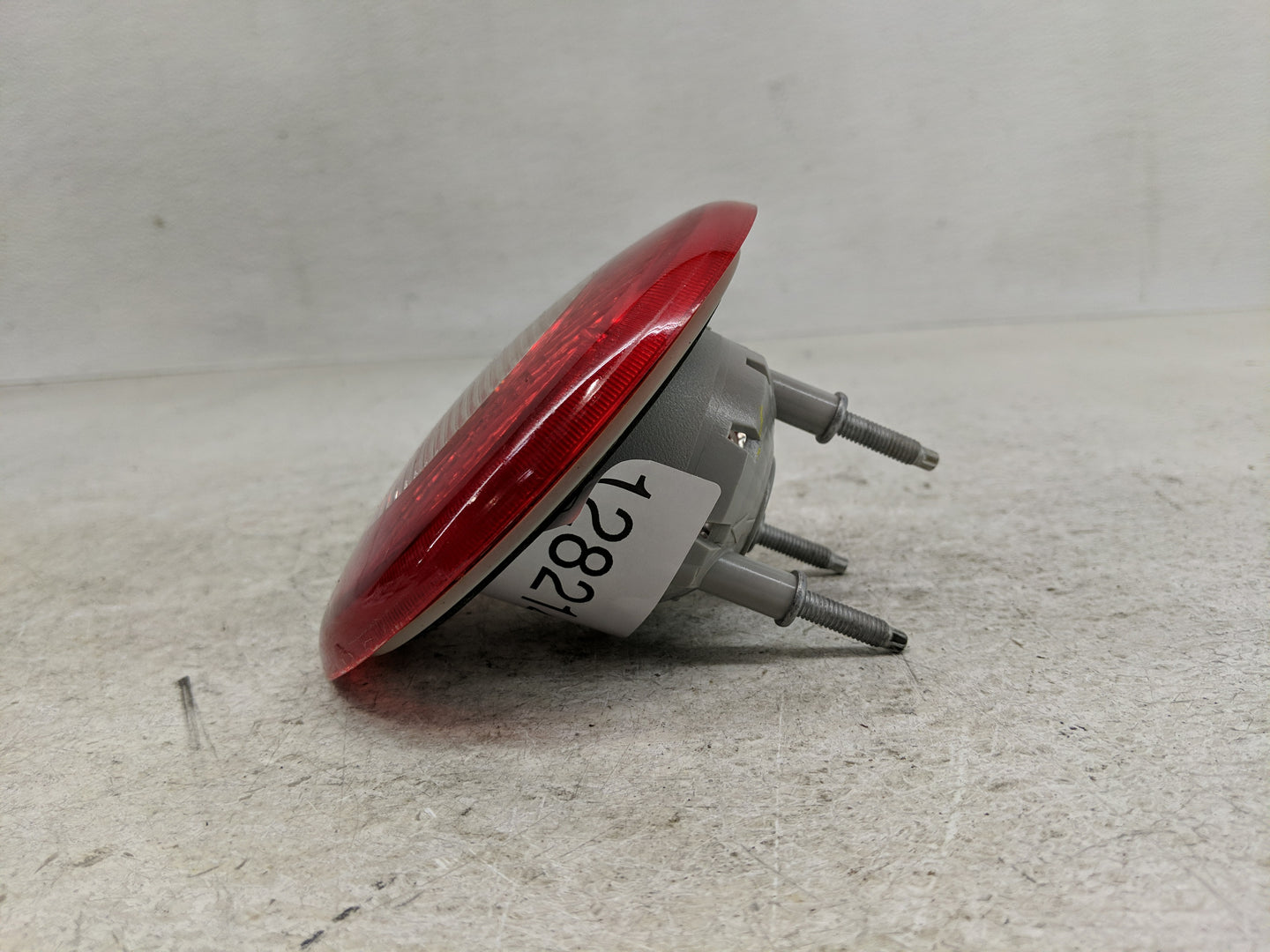 2006-2011 Chevrolet Hhr Tail Light Assembly Driver Left OEM Fits Fits 2006 2007 2008 2009 2010 2011 OEM Used Auto Parts - Oe