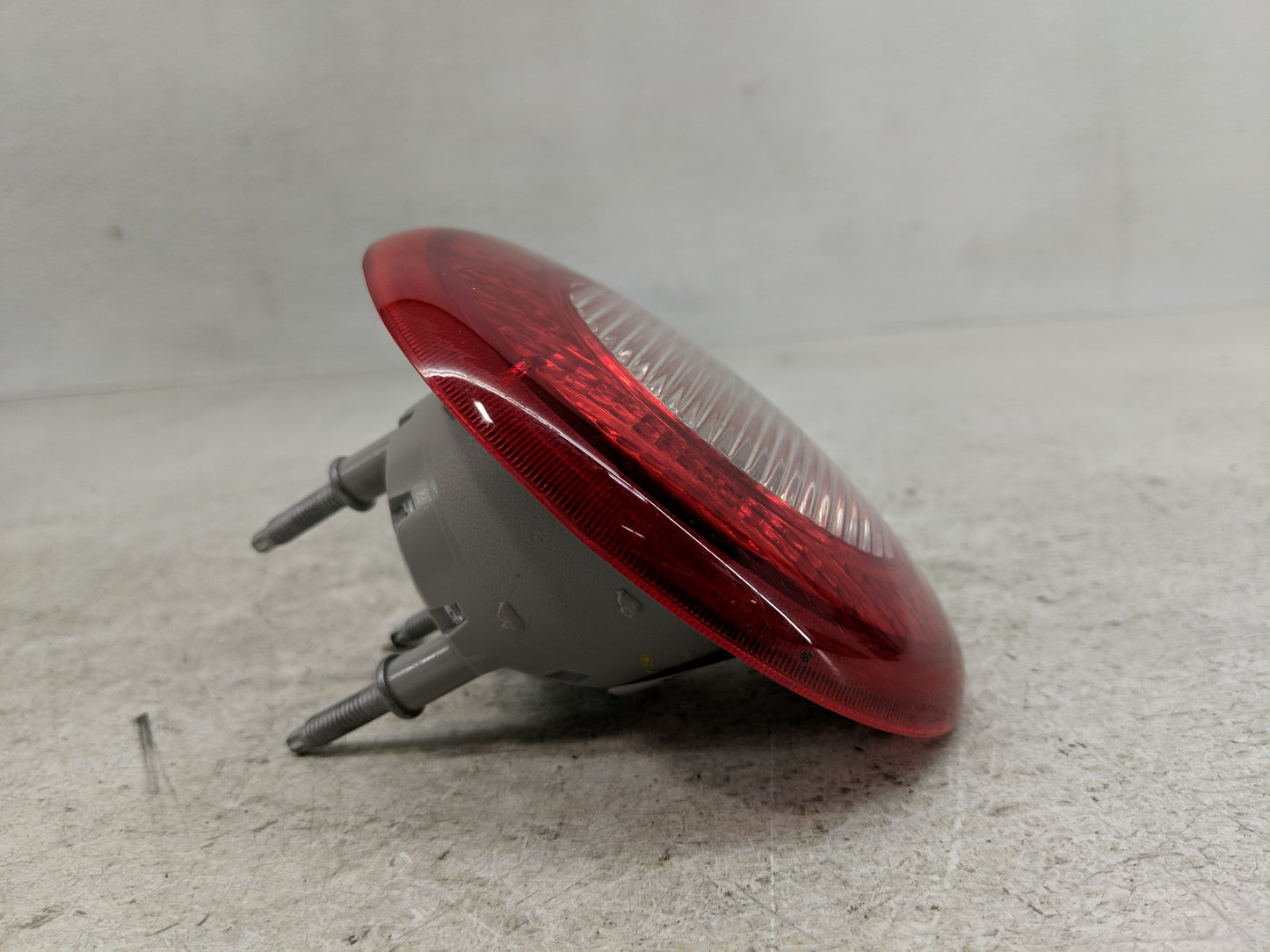 2006-2011 Chevrolet Hhr Tail Light Assembly Driver Left OEM Fits Fits 2006 2007 2008 2009 2010 2011 OEM Used Auto Parts - Oe