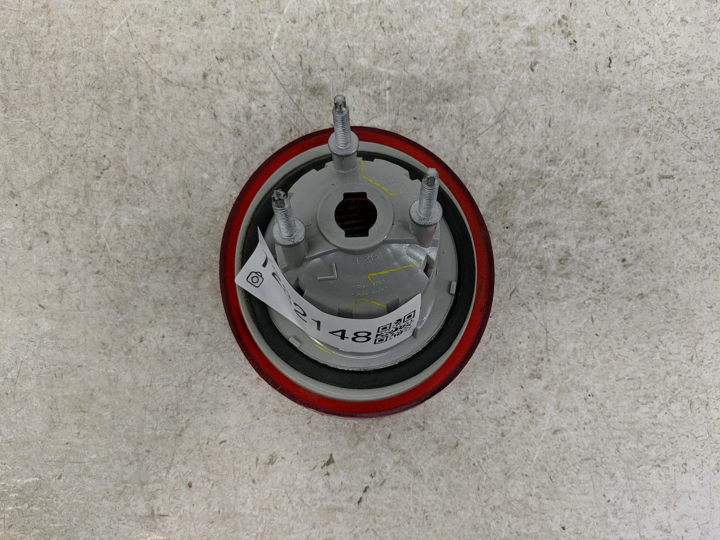 2006-2011 Chevrolet Hhr Tail Light Assembly Driver Left OEM Fits Fits 2006 2007 2008 2009 2010 2011 OEM Used Auto Parts - Oe