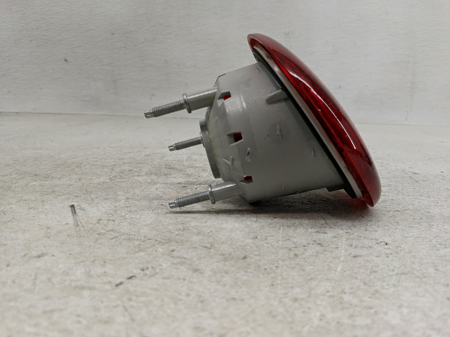 2006-2011 Chevrolet Hhr Tail Light Assembly Driver Left OEM P/N:16532503 A Fits Fits 2006 2007 2008 2009 2010 2011 OEM Used 