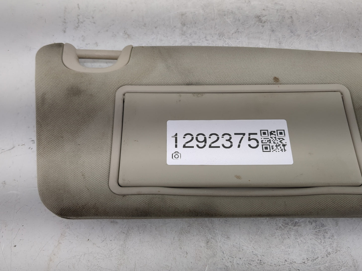 2006-2011 Chevrolet Hhr Sun Visor Shade Replacement Passenger Right Mirror Fits Fits 2006 2007 2008 2009 2010 2011 OEM Used 