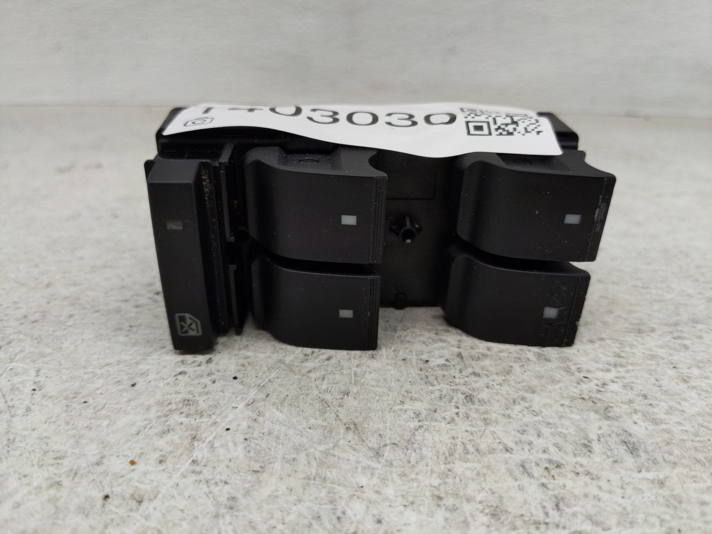 2006-2011 Chevrolet Hhr Master Power Window Switch Replacement Driver Side Left P/N:20945129 Fits OEM Used Auto Parts - Oemu