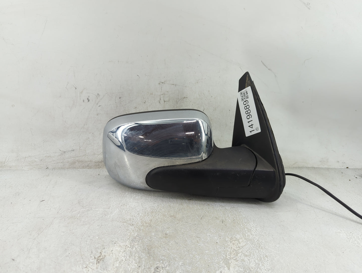 2006-2011 Chevrolet Hhr Passenger Right Side View Manual Door Mirror - Oemusedautoparts1.com