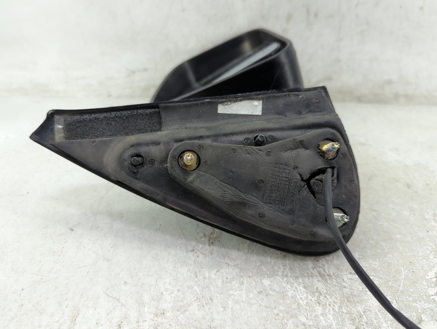 2006-2011 Chevrolet Hhr Passenger Right Side View Manual Door Mirror - Oemusedautoparts1.com