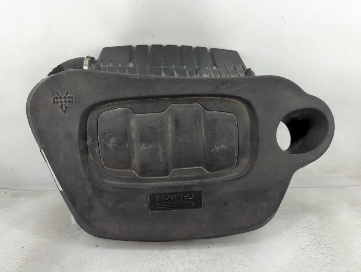 2009 Chevrolet Hhr Engine Cover - Oemusedautoparts1.com
