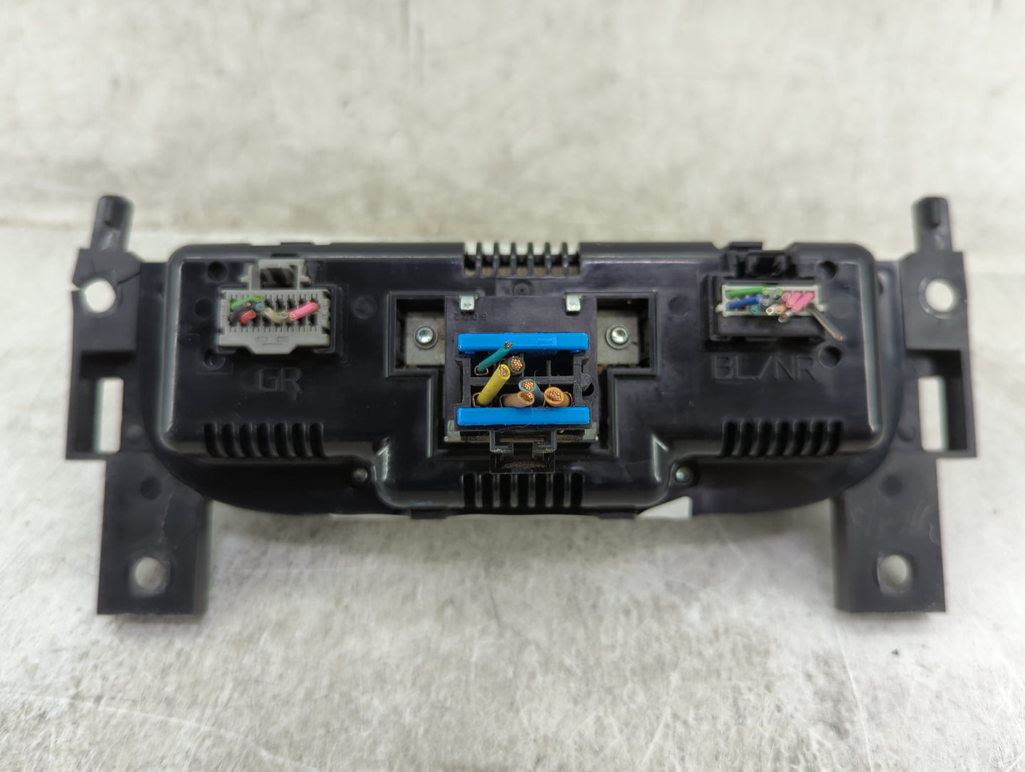 2007-2011 Chevrolet Hhr Climate Control Module Temperature AC/Heater Replacement P/N:15873415 28040654 Fits OEM Used Auto Pa