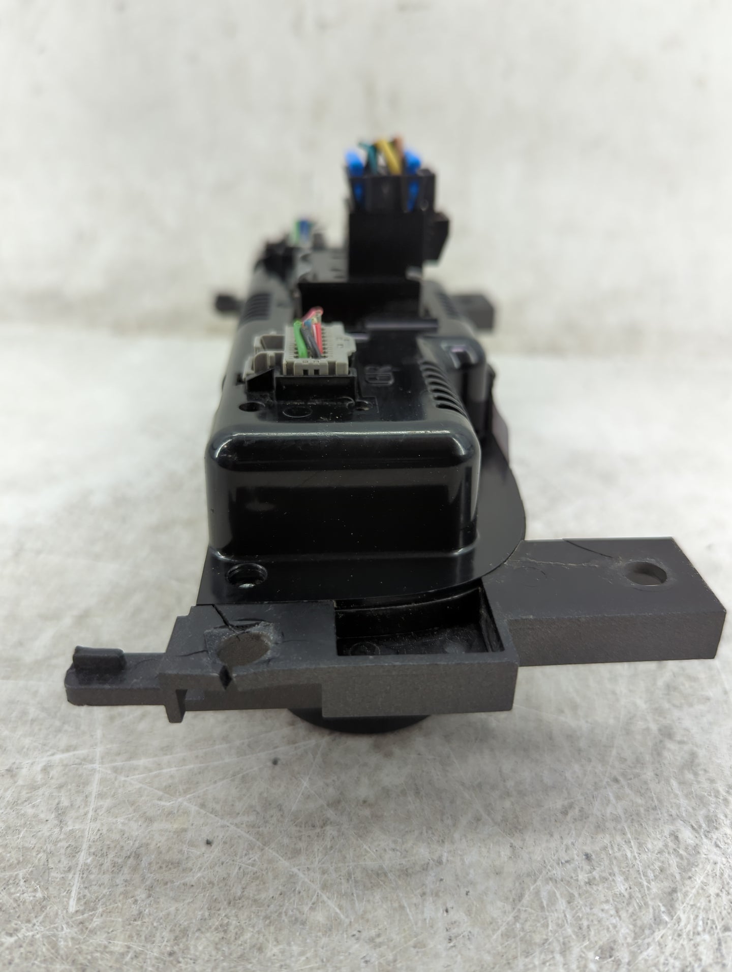 2007-2011 Chevrolet Hhr Climate Control Module Temperature AC/Heater Replacement P/N:15873415 28040654 Fits OEM Used Auto Pa