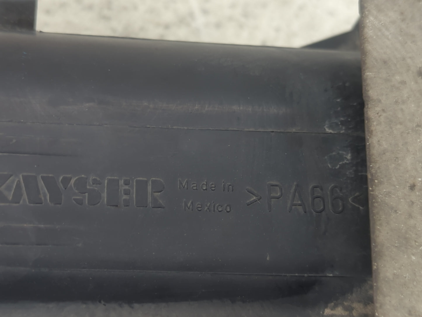 2009 Chevrolet Hhr Fuel Vapor Charcoal Canister - Oemusedautoparts1.com