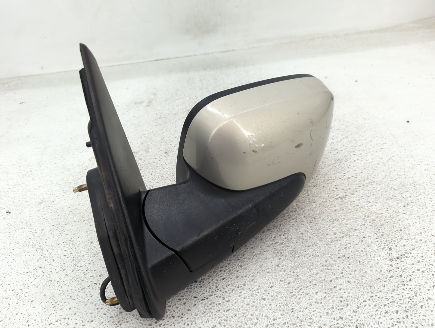 2007-2011 Chevrolet Hhr Driver Side View Mirror - Left Door Mirror OEM Used - Oemusedautoparts1.com
