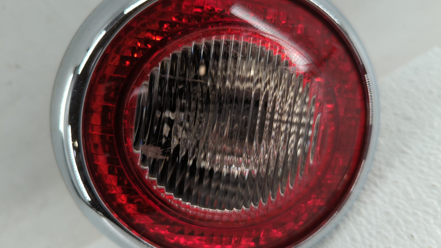2006-2011 Chevrolet Hhr Tail Light Assembly Passenger Right OEM P/N:20781783 15875407 Fits Fits 2006 2007 2008 2009 2010 201