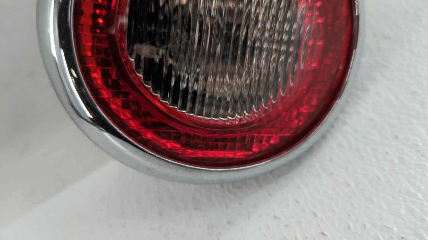 2006-2011 Chevrolet Hhr Tail Light Assembly Passenger Right OEM P/N:20781783 15875407 Fits Fits 2006 2007 2008 2009 2010 201