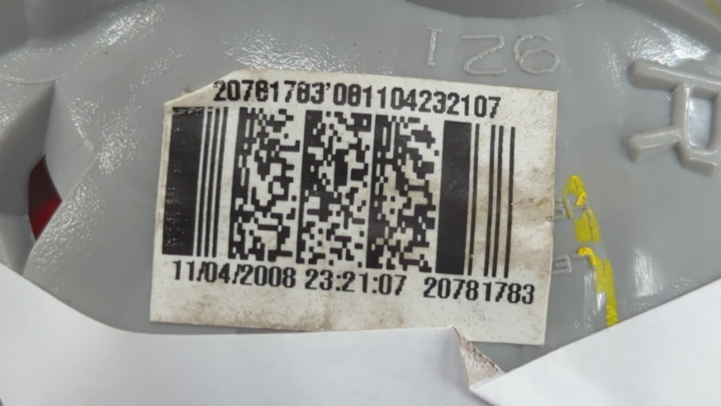 2006-2011 Chevrolet Hhr Tail Light Assembly Passenger Right OEM P/N:20781783 15875407 Fits Fits 2006 2007 2008 2009 2010 201