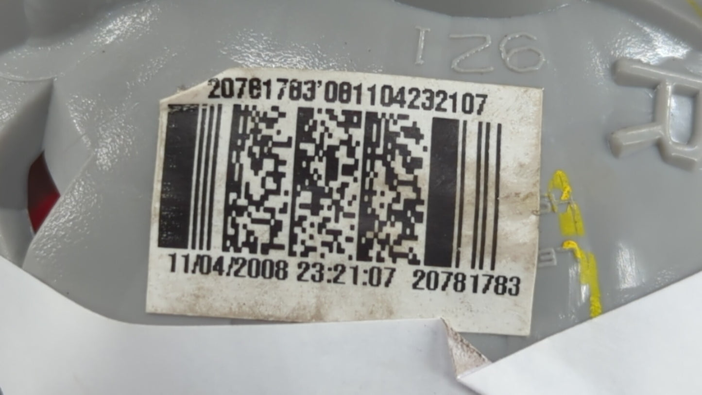 2006-2011 Chevrolet Hhr Tail Light Assembly Passenger Right OEM P/N:20781783 15875407 Fits Fits 2006 2007 2008 2009 2010 201