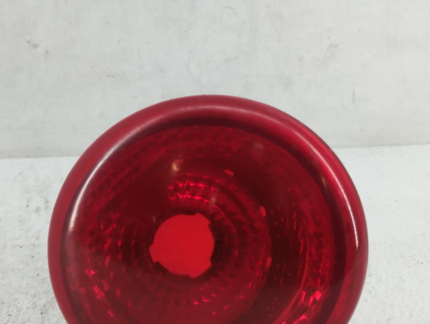 2006-2011 Chevrolet Hhr Tail Light Assembly Driver Left OEM P/N:2586381 Fits Fits 2006 2007 2008 2009 2010 2011 OEM Used Aut