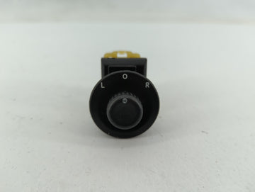 2006-2011 Chevrolet Hhr Master Power Window Switch Replacement Driver Side Left P/N:56040694D/A Fits OEM Used Auto Parts - O