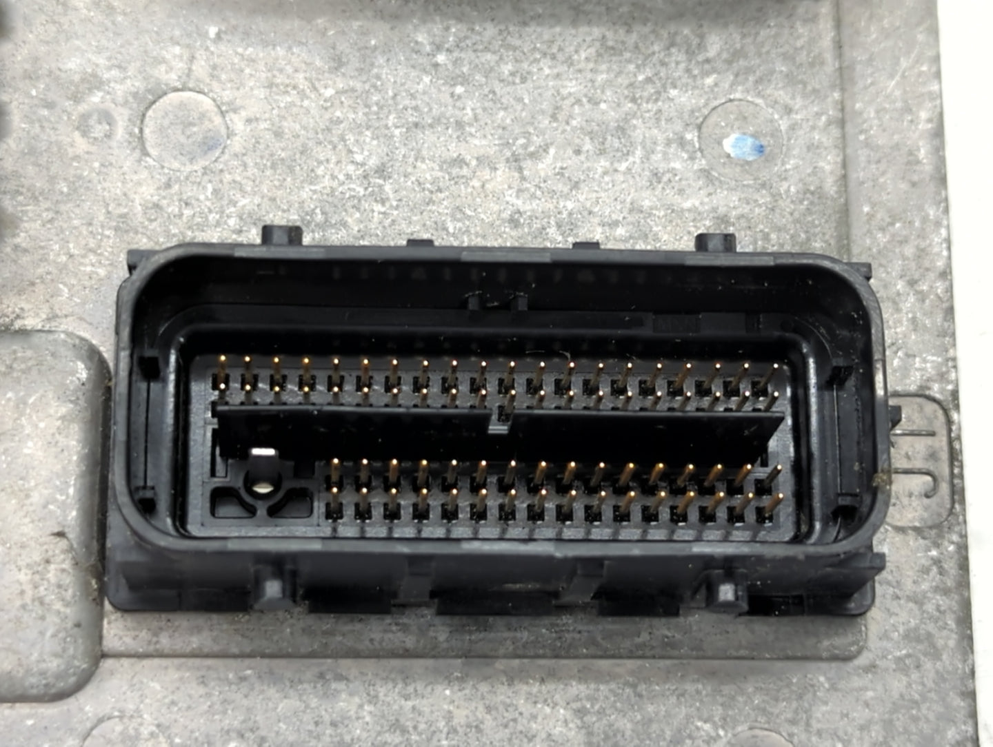 2007-2011 Chevrolet Hhr PCM Engine Control Computer ECU ECM PCU OEM P/N:12630186 E37 12630186 Fits OEM Used Auto Parts - Oem