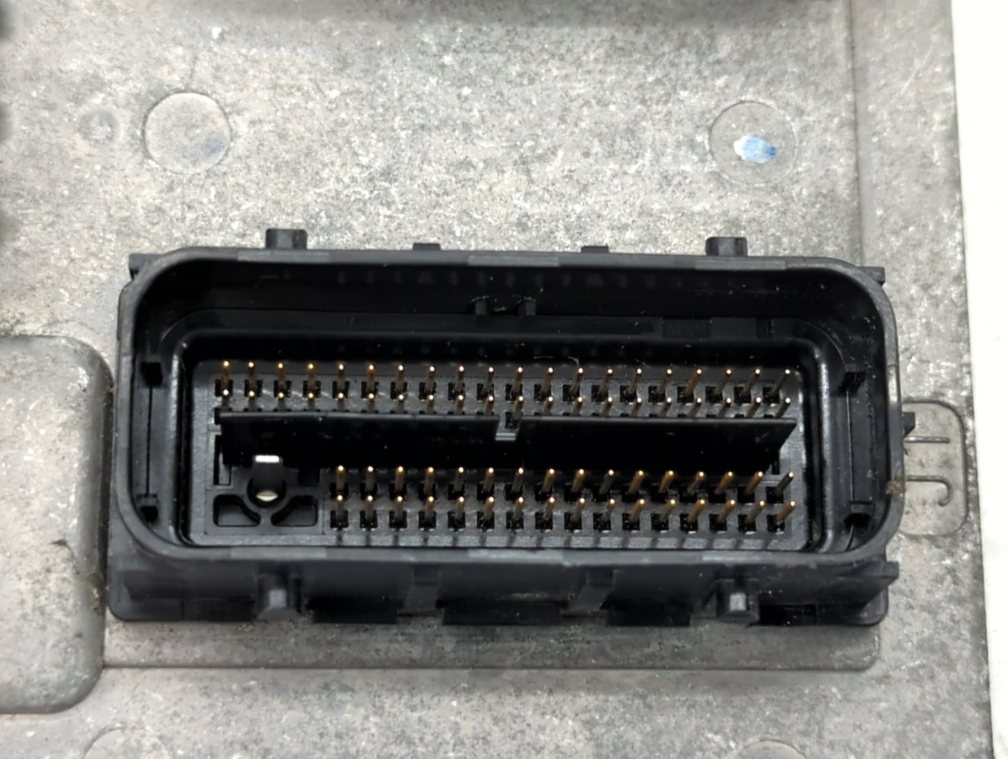 2007-2011 Chevrolet Hhr PCM Engine Control Computer ECU ECM PCU OEM P/N:12630186 E37 12630186 Fits OEM Used Auto Parts - Oem