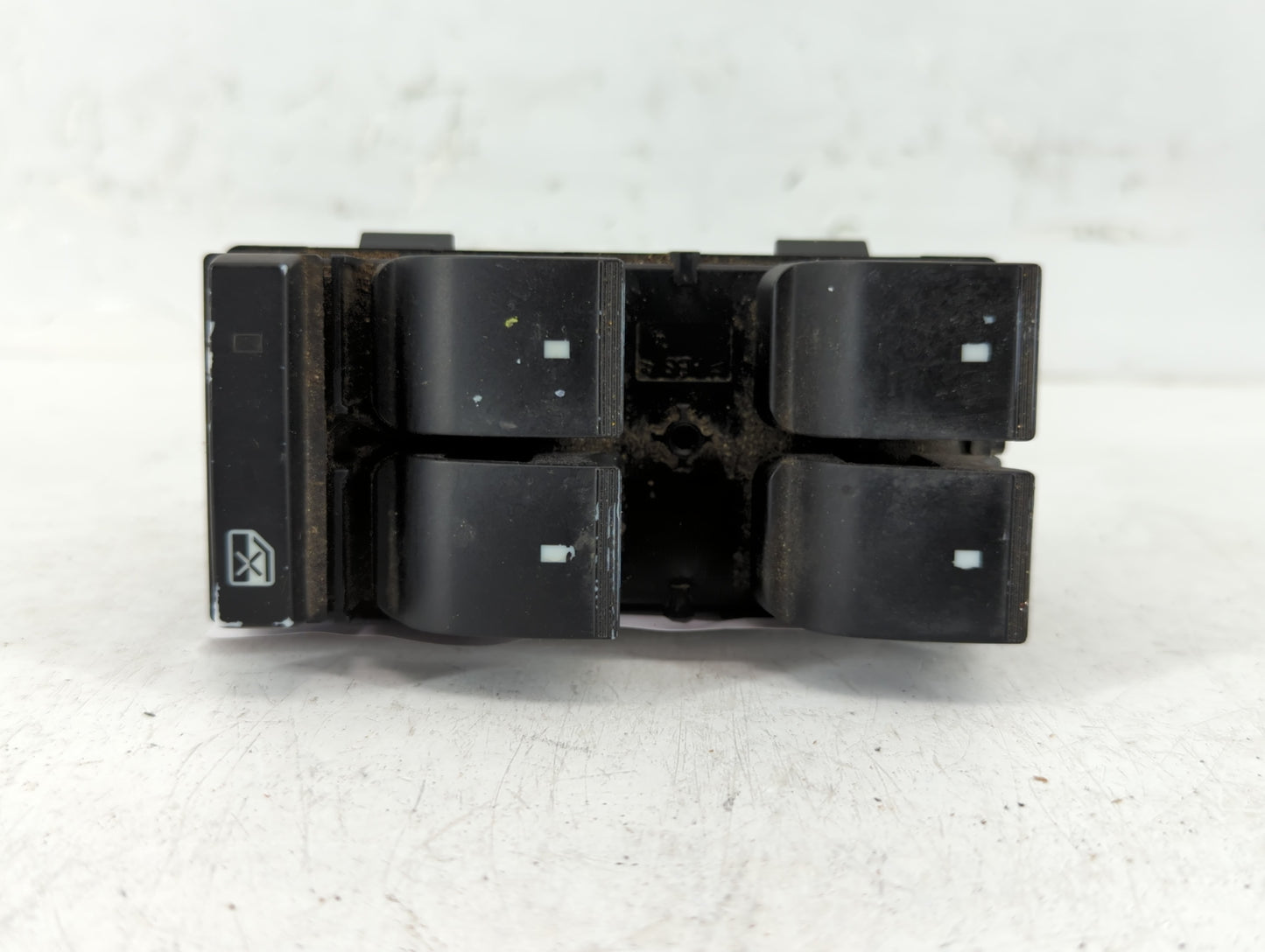 2009-2011 Chevrolet Hhr Master Power Window Switch Replacement Driver Side Left P/N:25789632 Fits OEM Used Auto Parts - Oemu