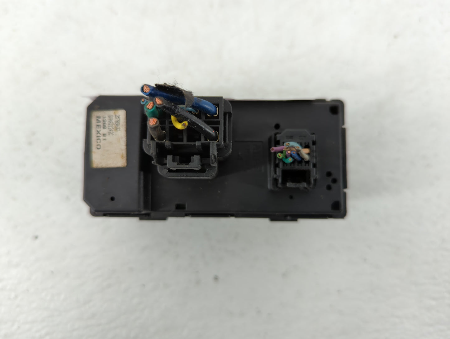 2009-2011 Chevrolet Hhr Master Power Window Switch Replacement Driver Side Left P/N:25789632 Fits OEM Used Auto Parts - Oemu