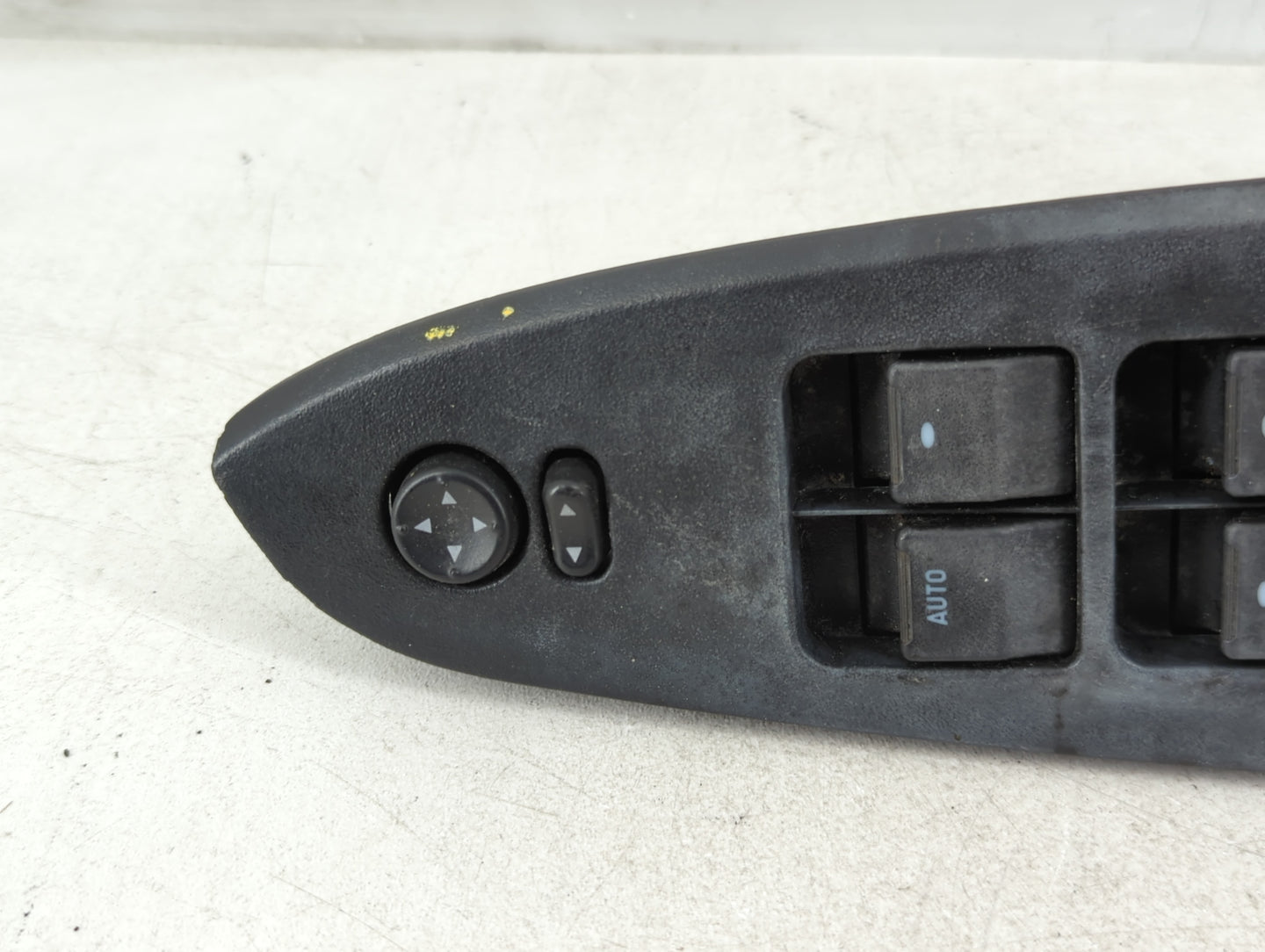 2009-2016 Chevrolet Impala Master Power Window Switch Replacement Driver Side Left P/N:25828893 Fits OEM Used Auto Parts - O
