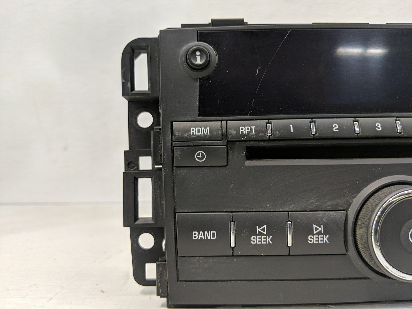 2009-2016 Chevrolet Impala Radio AM FM Cd Player Receiver Replacement P/N:07A0800358648 Fits OEM Used Auto Parts - Oemusedau