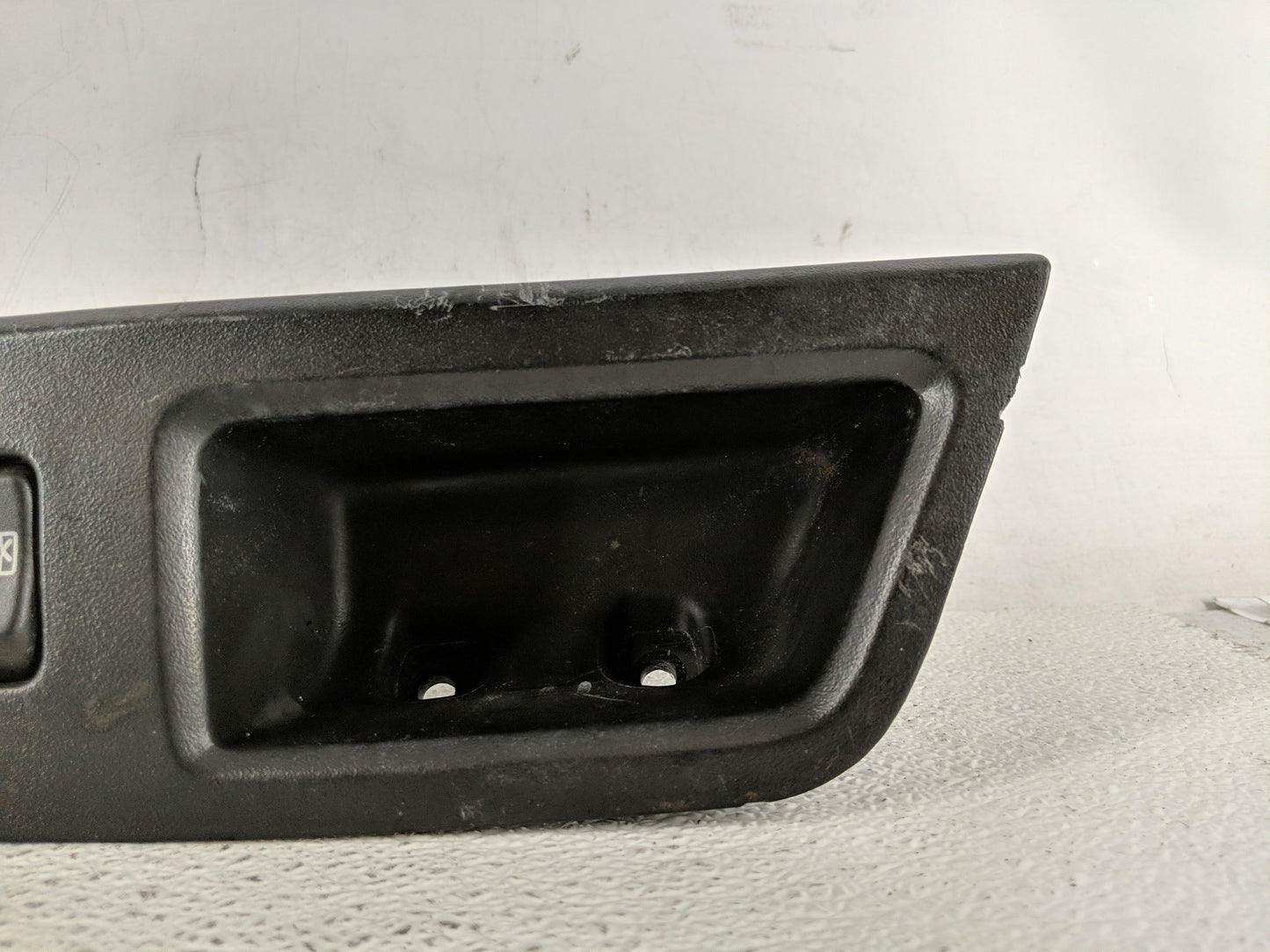 2009-2016 Chevrolet Impala Master Power Window Switch Replacement Driver Side Left P/N:25828893 Fits OEM Used Auto Parts - O