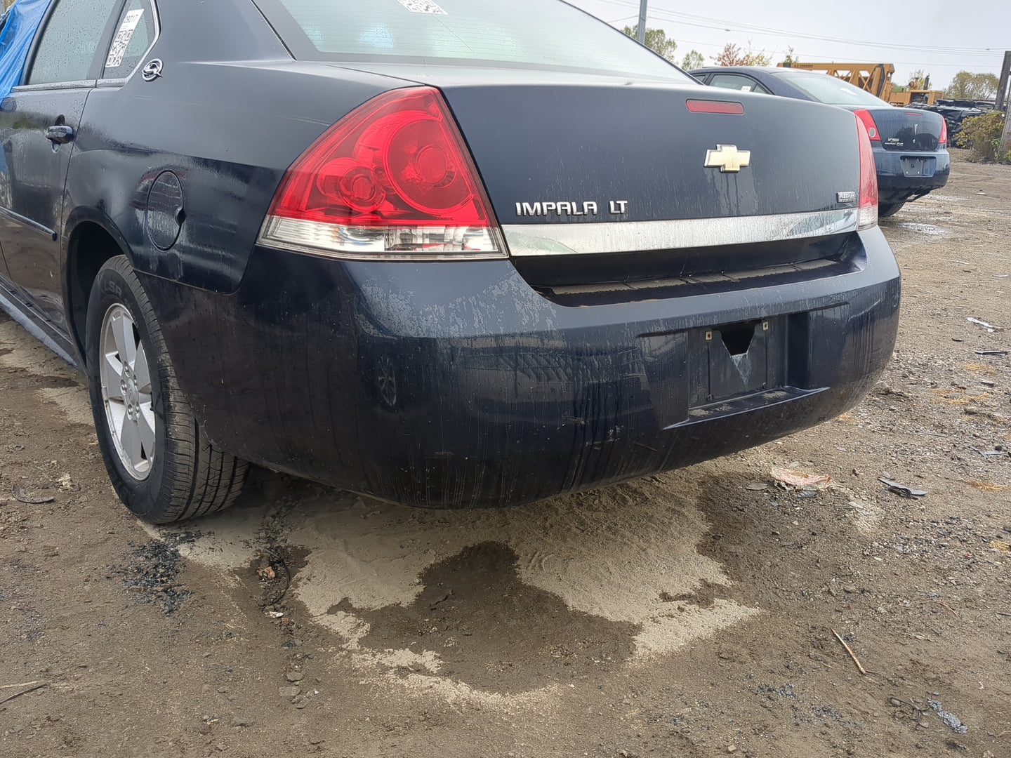 2006-2011 Chevrolet Impala Rear Bumper Assembly Oem 1200137 - Oemusedautoparts1.com