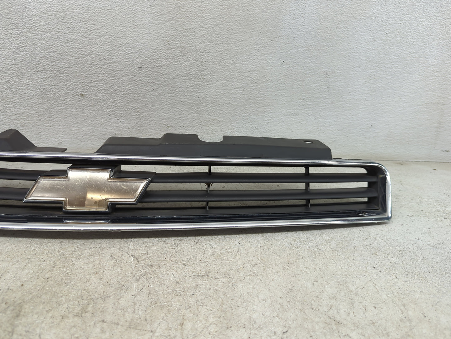 2006-2011 Chevrolet Impala Front Grille Bumper Not Included 1225962 - Oemusedautoparts1.com
