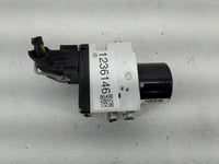 2008-2011 Chevrolet Impala ABS Pump Control Module Replacement P/N:P25894182 Fits Fits 2008 2009 2010 2011 OEM Used Auto Par