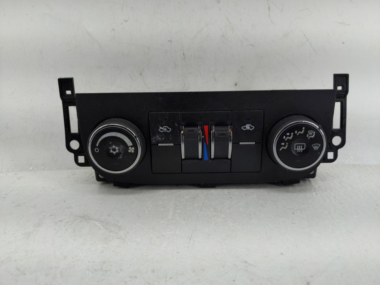 2006-2011 Chevrolet Impala Climate Control Module Temperature AC/Heater Replacement P/N:20800257 Fits OEM Used Auto Parts - 
