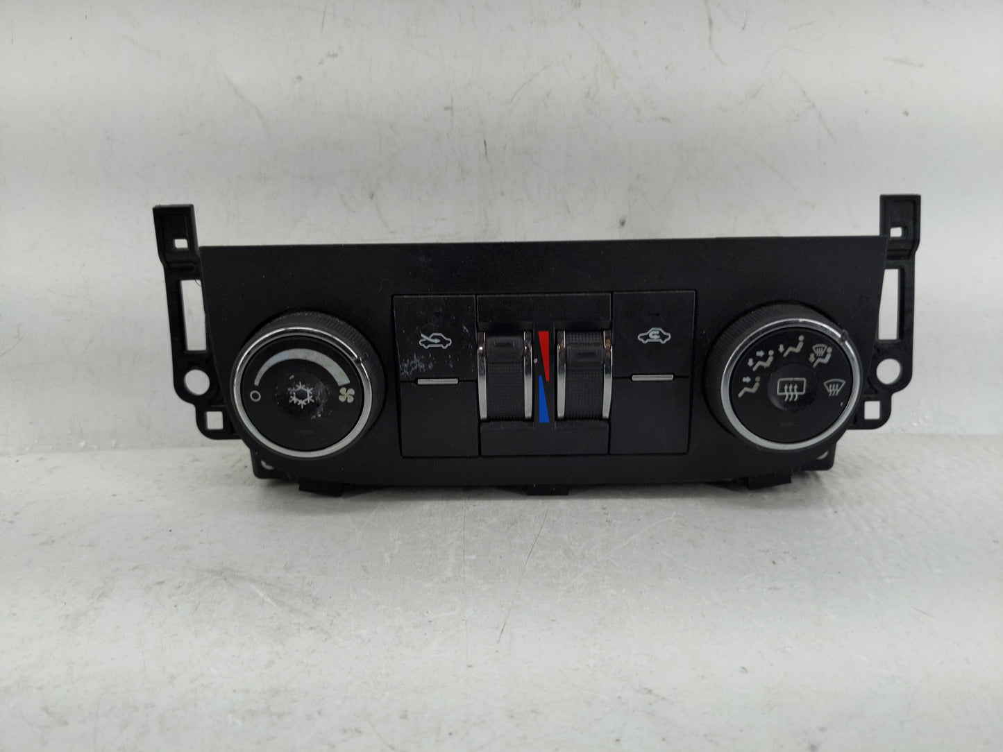 2006-2011 Chevrolet Impala Climate Control Module Temperature AC/Heater Replacement P/N:20800257 Fits OEM Used Auto Parts - 