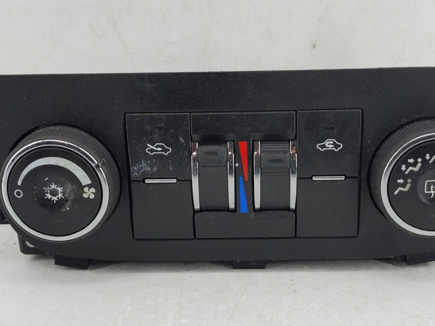 2006-2011 Chevrolet Impala Climate Control Module Temperature AC/Heater Replacement P/N:20800257 Fits OEM Used Auto Parts - 