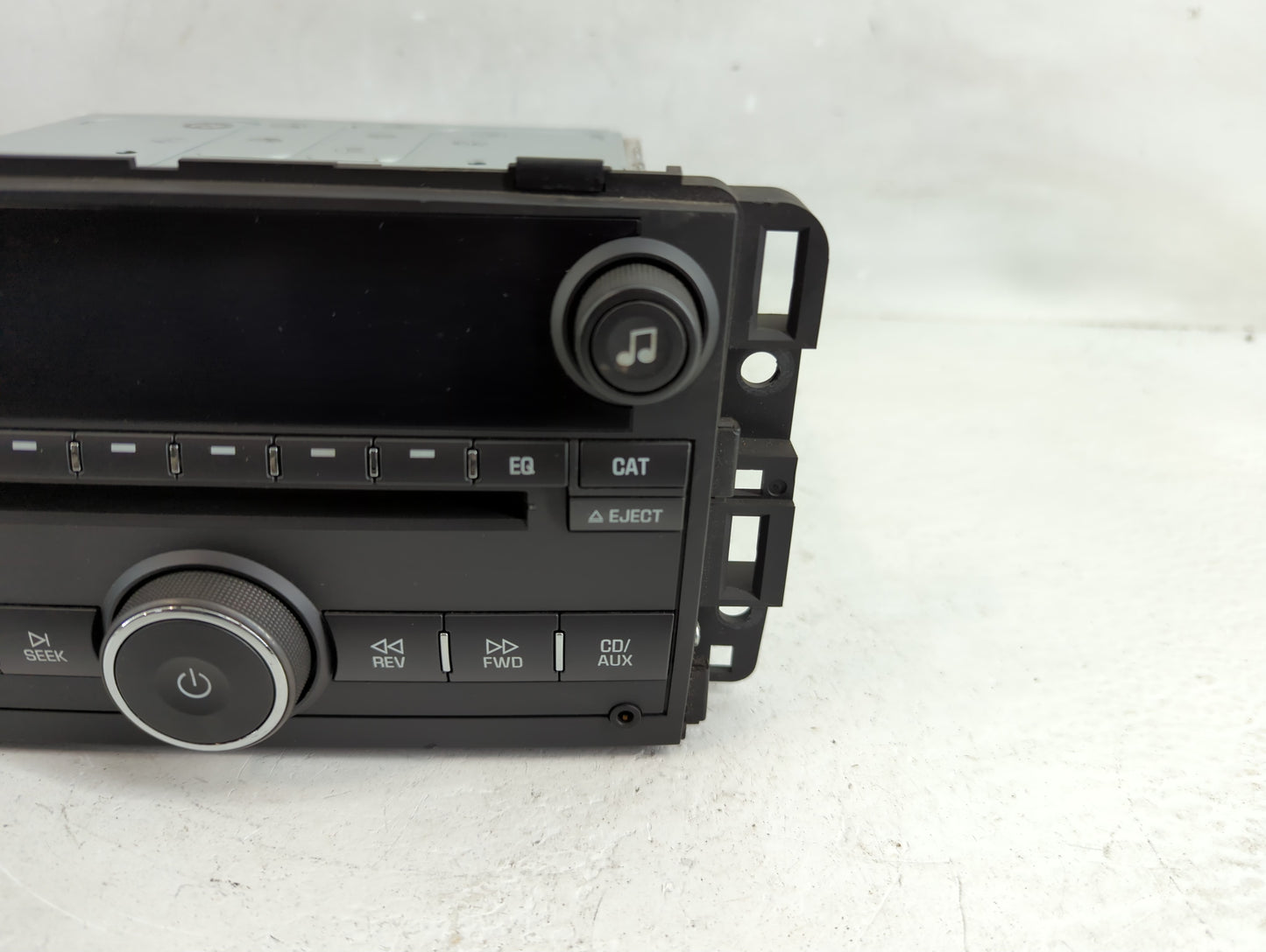 2009 Chevrolet Impala Radio AM FM Cd Player Receiver Replacement P/N:25980720 Fits OEM Used Auto Parts - Oemusedautoparts1.c