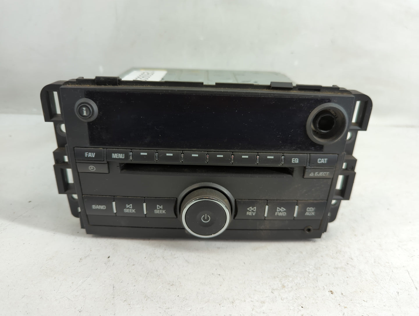 2009 Chevrolet Impala Radio AM FM Cd Player Receiver Replacement P/N:25980720 Fits OEM Used Auto Parts - Oemusedautoparts1.c