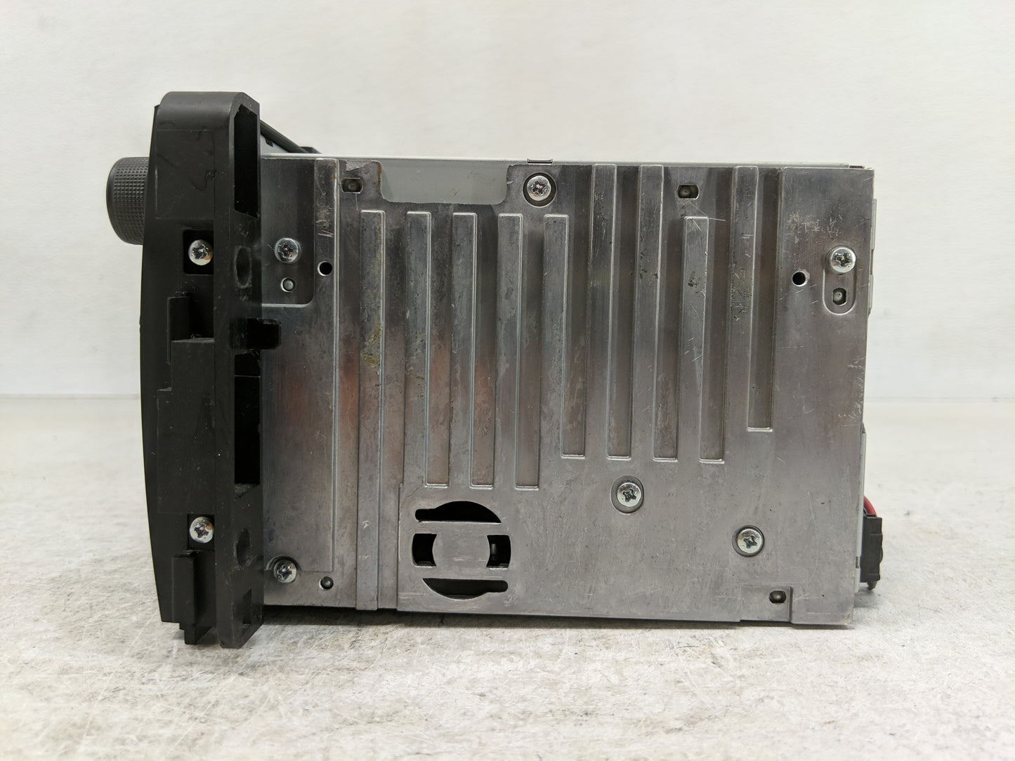 2009-2010 Chevrolet Impala Radio AM FM Cd Player Receiver Replacement Fits Fits 2009 2010 OEM Used Auto Parts - Oemusedautop