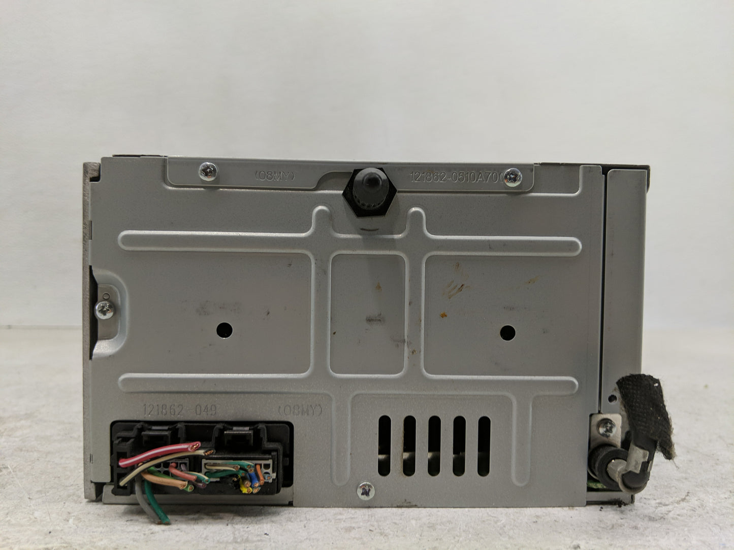 2009-2010 Chevrolet Impala Radio AM FM Cd Player Receiver Replacement Fits Fits 2009 2010 OEM Used Auto Parts - Oemusedautop