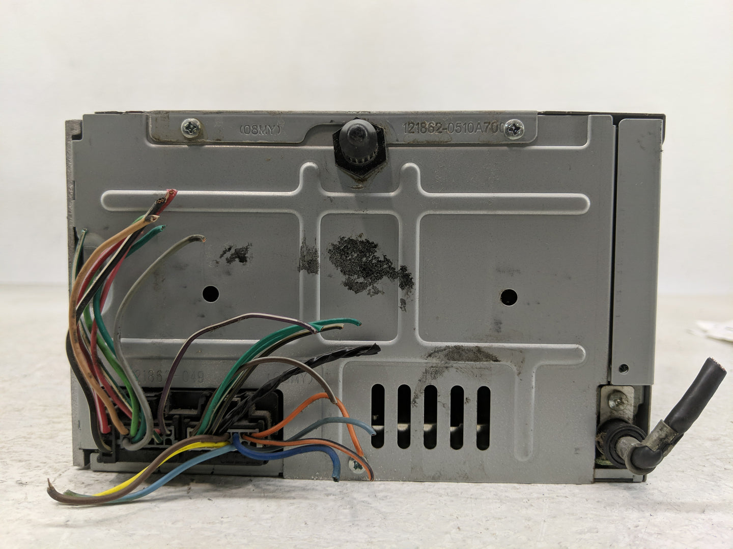 2009-2010 Chevrolet Impala Radio AM FM Cd Player Receiver Replacement Fits Fits 2009 2010 OEM Used Auto Parts - Oemusedautop