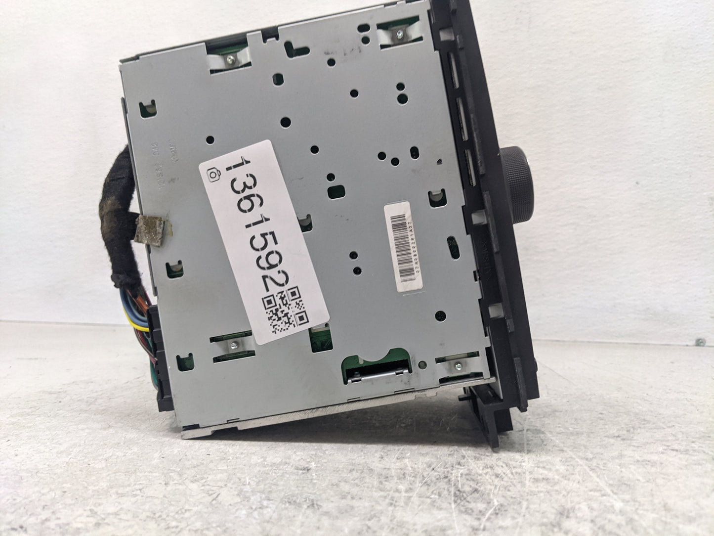 2009 Chevrolet Impala Radio AM FM Cd Player Receiver Replacement P/N:123000-1960A101 25980719 Fits OEM Used Auto Parts - Oem